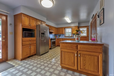 Tiny photo for 1161 Green Acres Street, Richland, IN 47634 (MLS # 202637981)