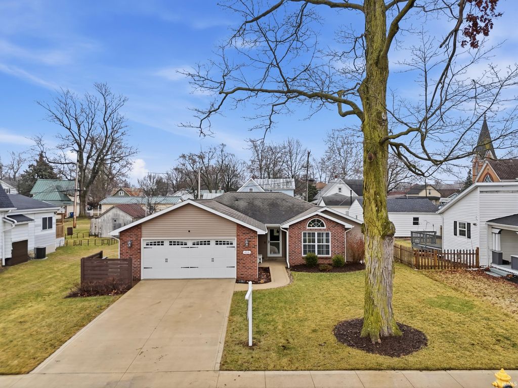 Photo of 404 E Forest Street, Monroeville, IN 46773 (MLS # 202607371)