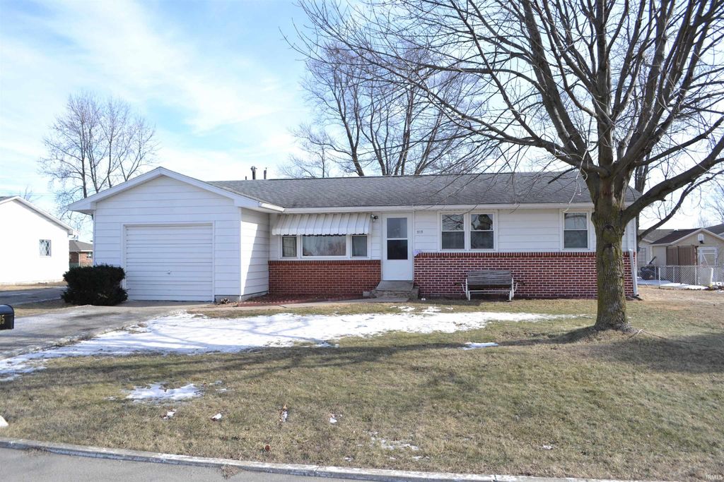 Photo of 515 N Pine Street, Monon, IN 47959 (MLS # 202602522)