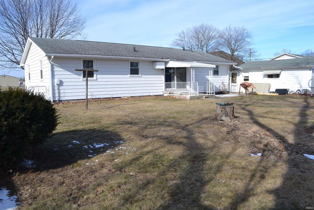 Photo of 515 N Pine Street, Monon, IN 47959 (MLS # 202602522)