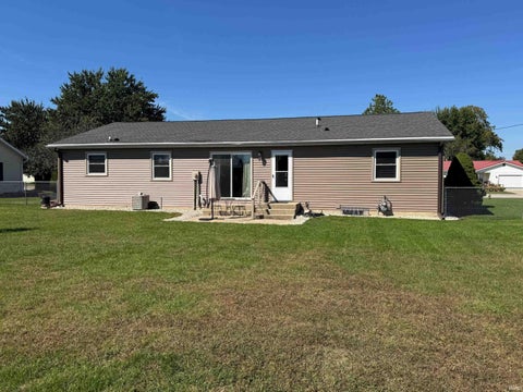 Tiny photo for 909 Clover Street, Rochester, IN 46975 (MLS # 202631125)