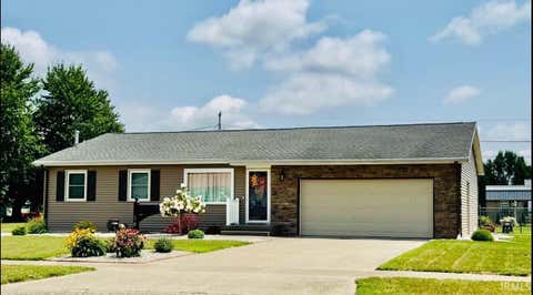 Photo of 909 Clover Street, Rochester, IN 46975 (MLS # 202631125)