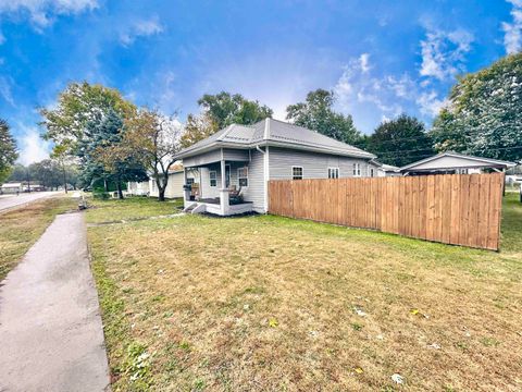 Tiny photo for 501 Monroe Street, Peru, IN 46970 (MLS # 202542480)