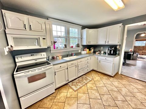 Tiny photo for 501 Monroe Street, Peru, IN 46970 (MLS # 202542480)