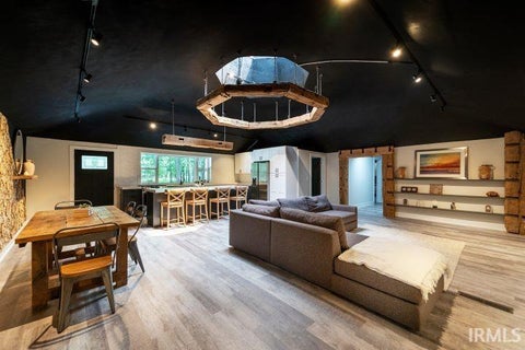 Photo for 9095 E 850 South