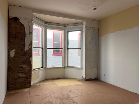 Tiny photo for 117 E Sycamore St, Kokomo, IN 46901 (MLS # 202535830)