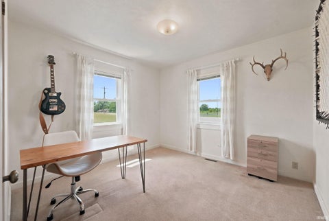 Tiny photo for 14919 Illinois Road, Fort Wayne, IN 46814 (MLS # 202625401)