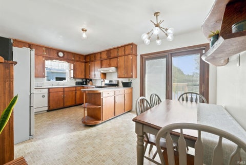 Tiny photo for 14919 Illinois Road, Fort Wayne, IN 46814 (MLS # 202625401)