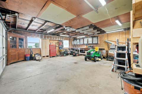 Tiny photo for 14919 Illinois Road, Fort Wayne, IN 46814 (MLS # 202625401)
