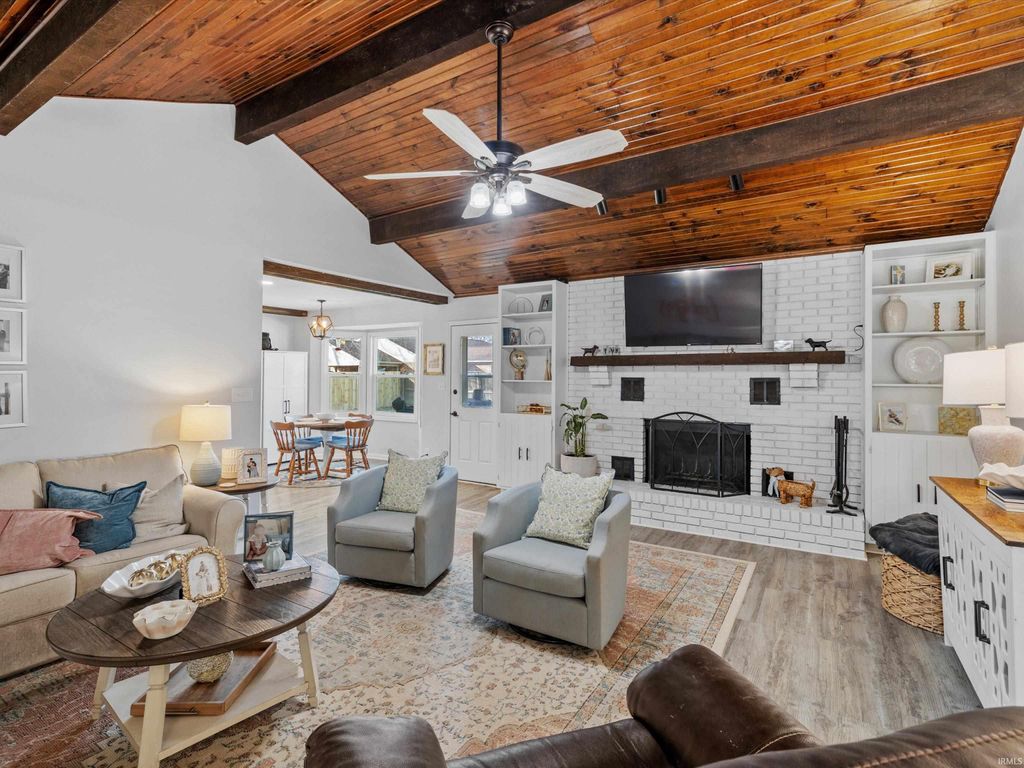 Photo of 4248 N Congress Avenue, Evansville, IN 47711 (MLS # 202602722)