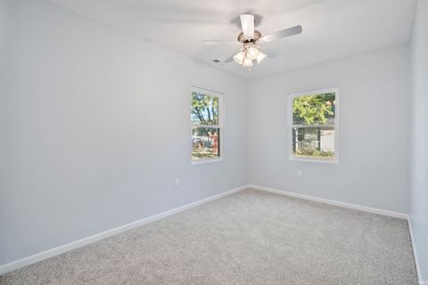 Tiny photo for 2410 N Apperson Way, Kokomo, IN 46901 (MLS # 202542348)