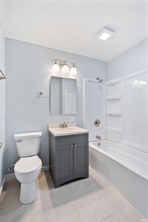 Tiny photo for 2410 N Apperson Way, Kokomo, IN 46901 (MLS # 202542348)