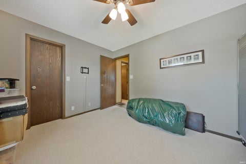 Tiny photo for 1129 Lohoff Avenue, Evansville, IN 47710 (MLS # 202635112)