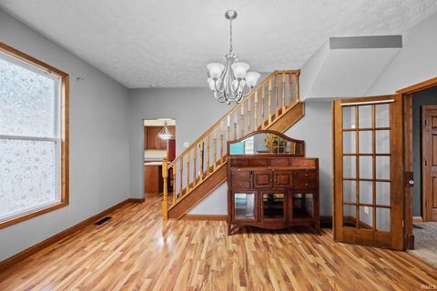 Tiny photo for 214 E Columbia Street, Flora, IN 46929 (MLS # 202547231)