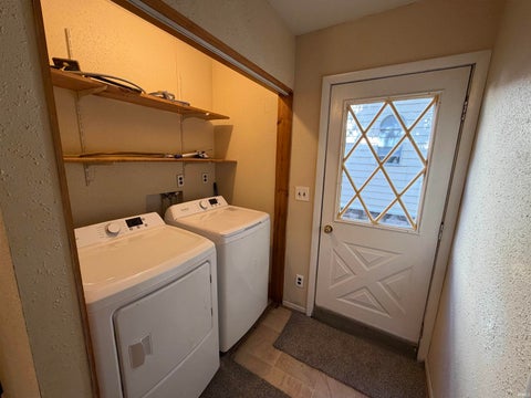 Tiny photo for 424 10th Street, Logansport, IN 46947 (MLS # 202641799)