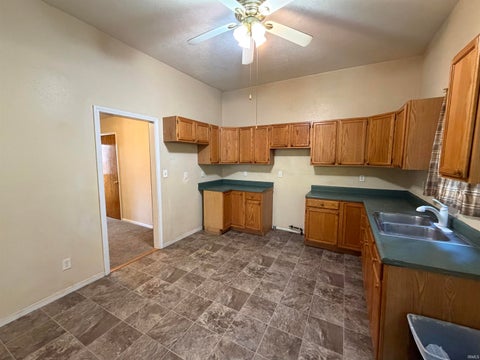 Tiny photo for 424 10th Street, Logansport, IN 46947 (MLS # 202641799)