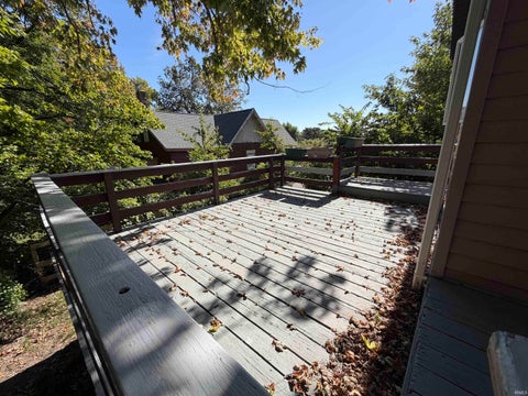 Tiny photo for 424 10th Street, Logansport, IN 46947 (MLS # 202641799)