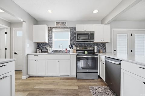 Tiny photo for 7650 Summit Lane, Lafayette, IN 47905 (MLS # 202609494)