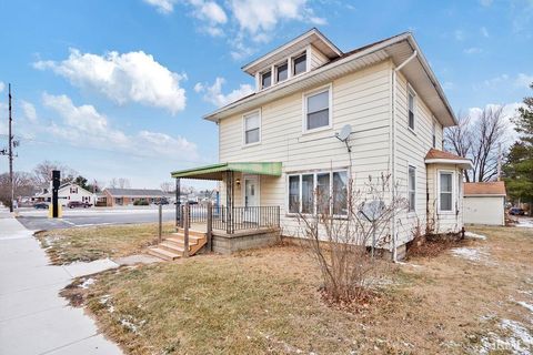 Tiny photo for 106 E WASHINGTON Street, Galveston, IN 46932 (MLS # 202602510)