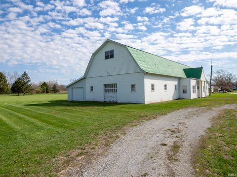 Tiny photo for 720 W Washington Street, Monticello, IN 47960 (MLS # 202612026)