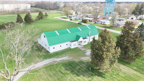 Tiny photo for 720 W Washington Street, Monticello, IN 47960 (MLS # 202612026)