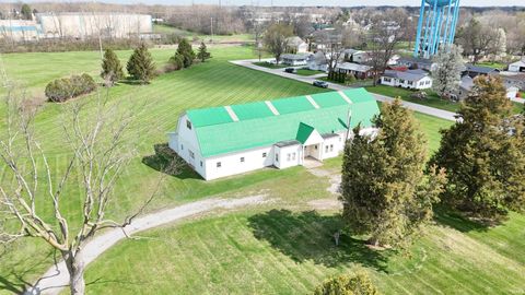 Tiny photo for 720 W Washington Street, Monticello, IN 47960 (MLS # 202612026)