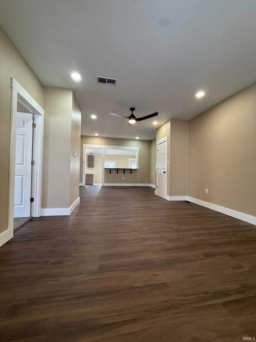 Photo of 825 S Illinois Street, Bicknell, IN 47512 (MLS # 202548084)