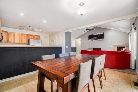 Tiny photo for 80 Cherry Street, Warsaw, IN 46582 (MLS # 202604353)