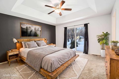 Tiny photo for 80 Cherry Street, Warsaw, IN 46582 (MLS # 202604353)