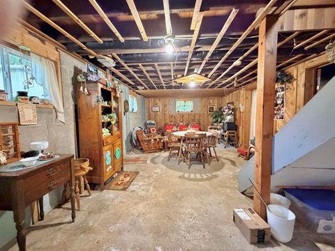 Tiny photo for 8524 W 25 South, Logansport, IN 46947 (MLS # 202544123)