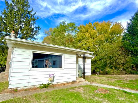 Tiny photo for 8524 W 25 South, Logansport, IN 46947 (MLS # 202544123)