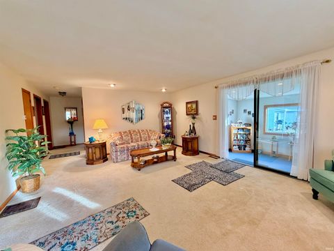 Tiny photo for 8524 W 25 South, Logansport, IN 46947 (MLS # 202544123)