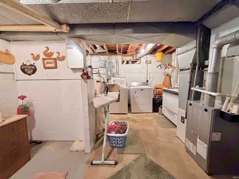 Tiny photo for 8524 W 25 South, Logansport, IN 46947 (MLS # 202544123)