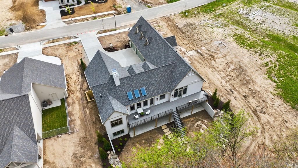 Photo of 8711 Artemis Lane, Fort Wayne, IN 46825 (MLS # 202614955)