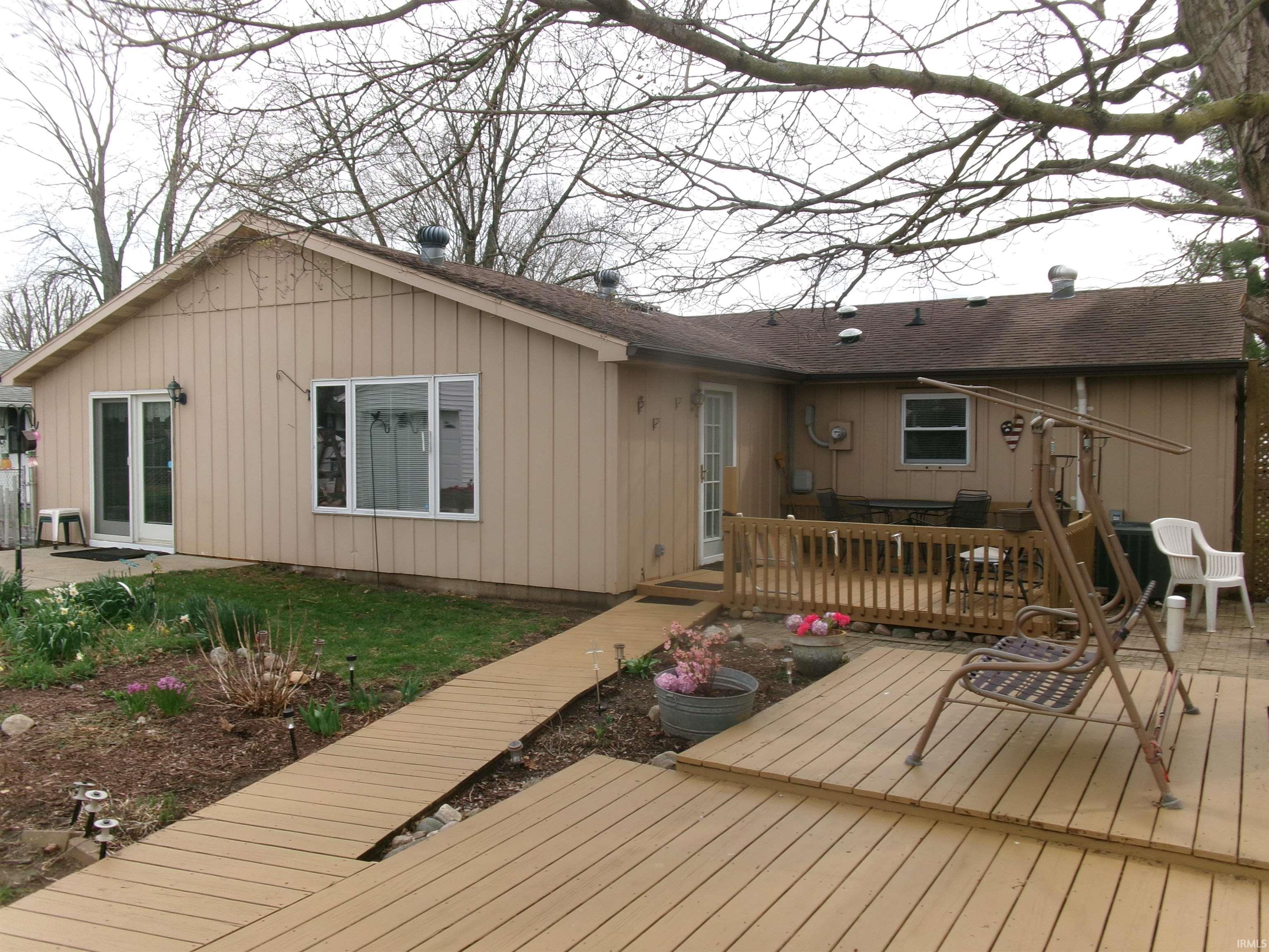 304 Holiday Drive