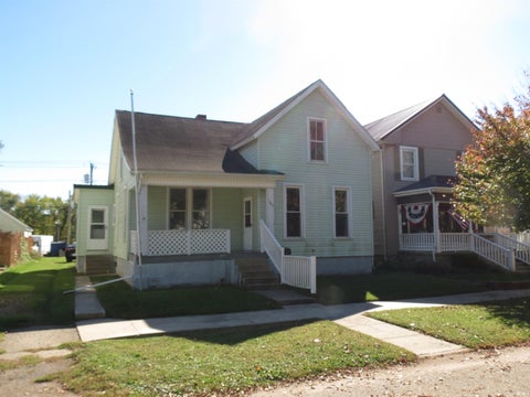 Photo of 163 W 2nd Street, Peru, IN 46970 (MLS # 202643288)