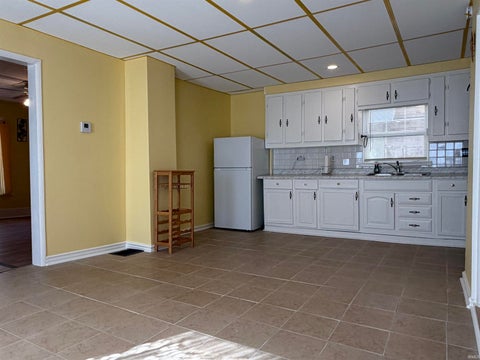 Tiny photo for 1025 N Third Avenue, Evansville, IN 47710 (MLS # 202643834)