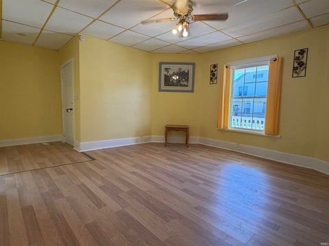 Tiny photo for 1025 N Third Avenue, Evansville, IN 47710 (MLS # 202643834)