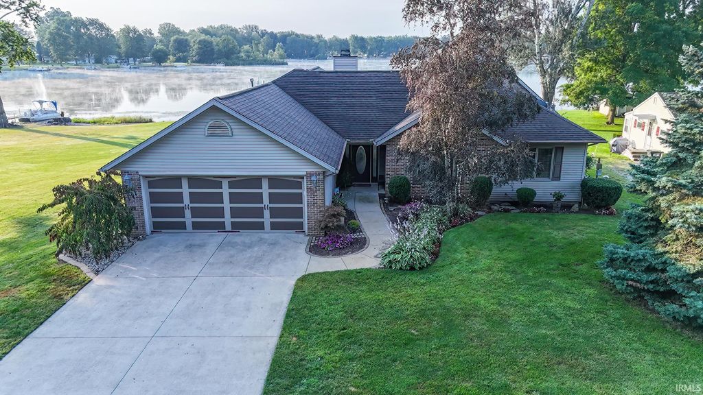 Photo of 1055 S 495 E Road, Lagrange, IN 46761 (MLS # 202604505)