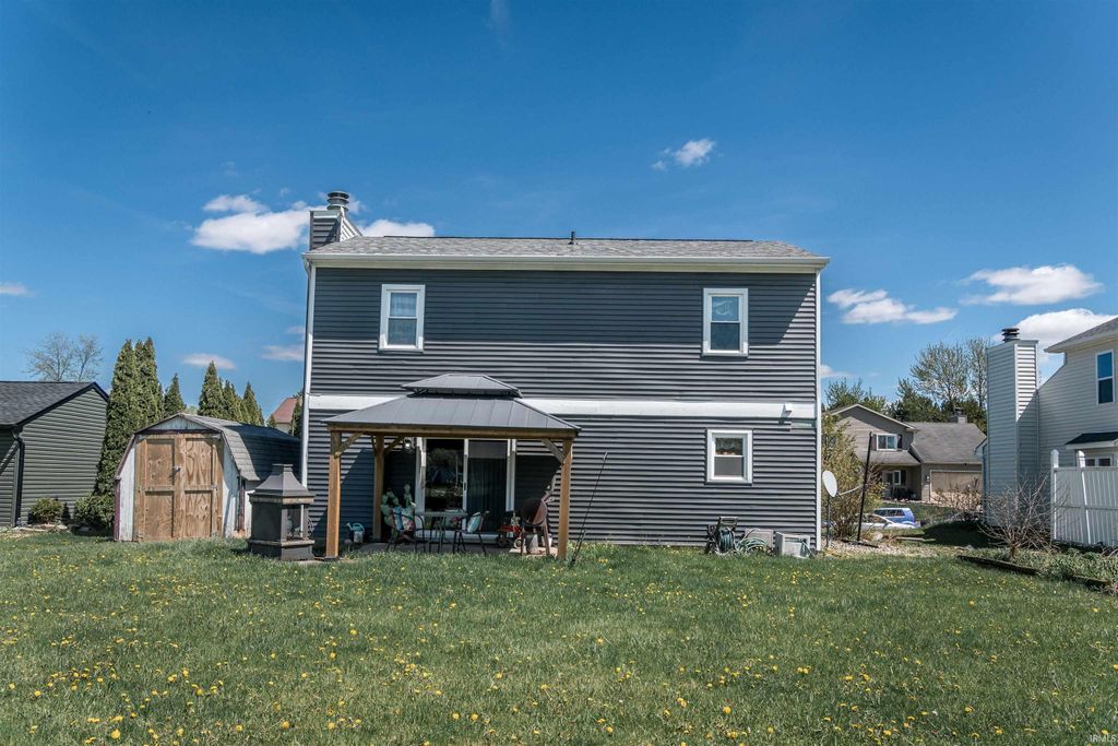 Photo of 213 Granada Drive, Kendallville, IN 46755 (MLS # 202614091)