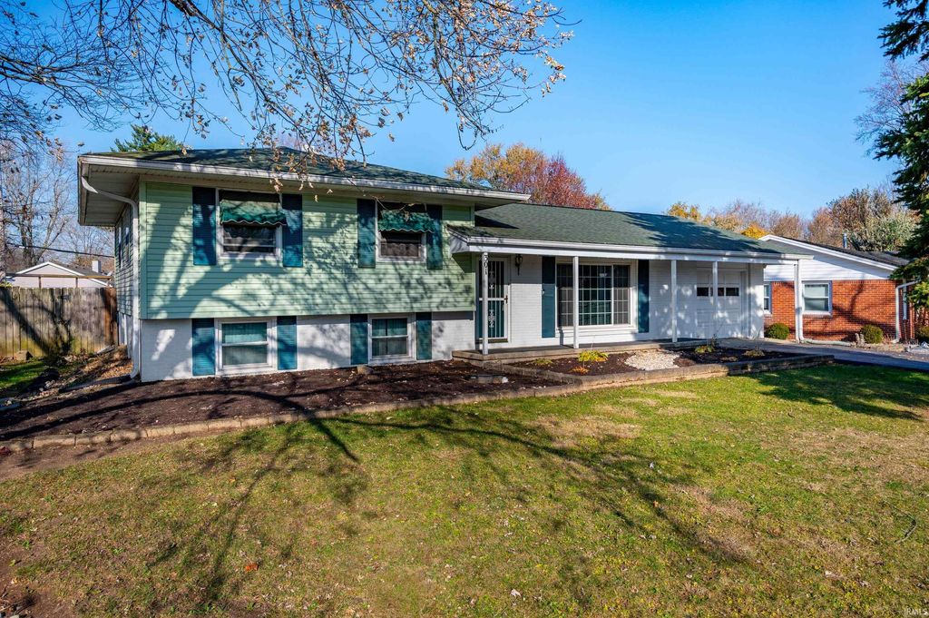 Photo of 301 S Pasture Lane, Muncie, IN 47304 (MLS # 202546384)