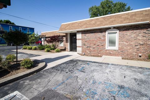 Tiny photo for 401 Michigan Road, Burlington, IN 46915 (MLS # 202419101)