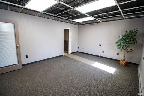 Tiny photo for 401 Michigan Road, Burlington, IN 46915 (MLS # 202419101)