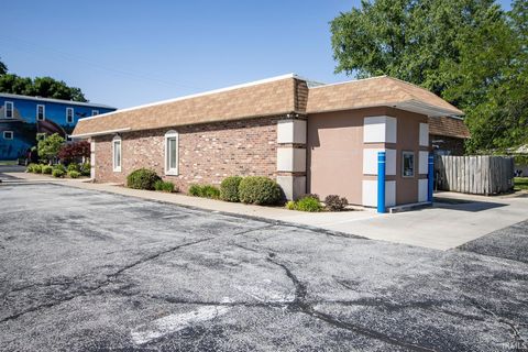 Tiny photo for 401 Michigan Road, Burlington, IN 46915 (MLS # 202419101)