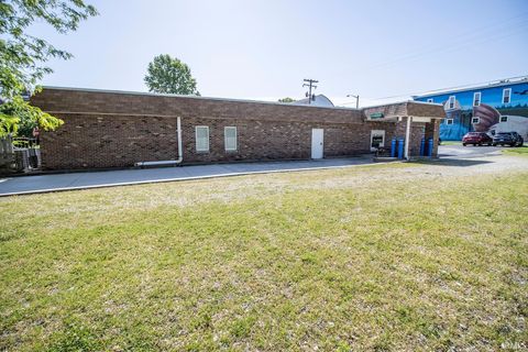 Tiny photo for 401 Michigan Road, Burlington, IN 46915 (MLS # 202419101)