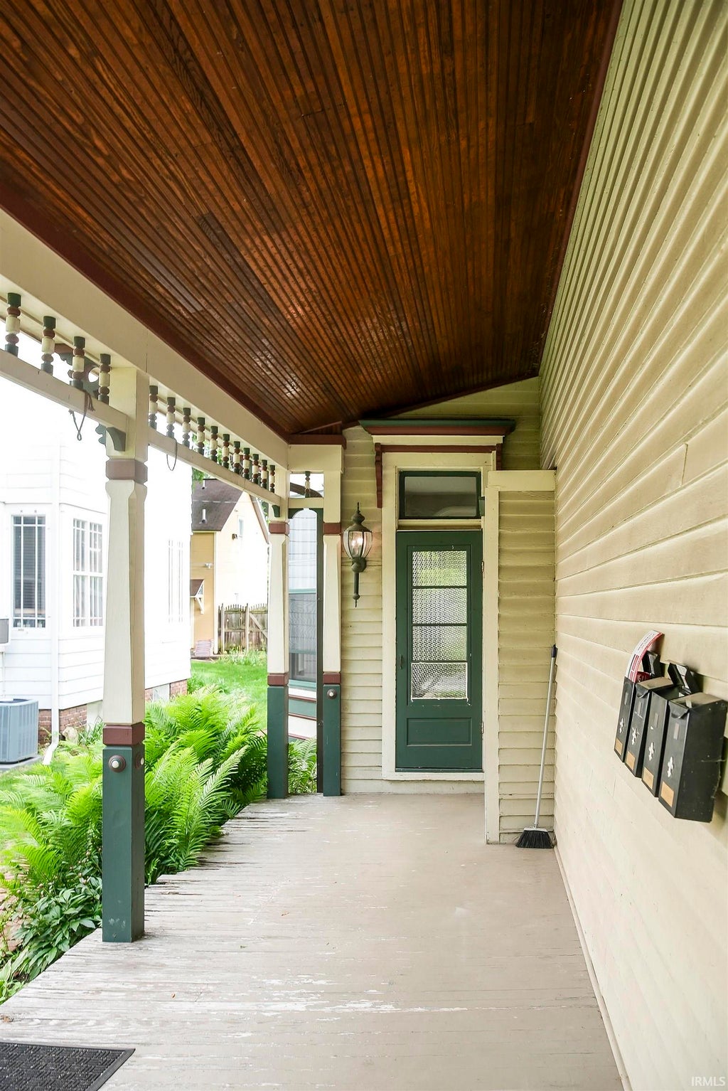 Photo of 1115 W Wayne Street, Fort Wayne, IN 46802 (MLS # 202621891)