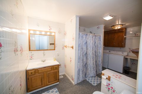 Tiny photo for 308 W Jackson Street, Edwardsport, IN 47528 (MLS # 202618442)
