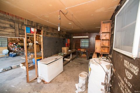 Tiny photo for 308 W Jackson Street, Edwardsport, IN 47528 (MLS # 202618442)