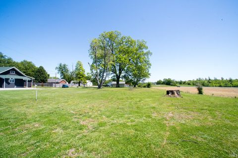 Tiny photo for 308 W Jackson Street, Edwardsport, IN 47528 (MLS # 202618442)
