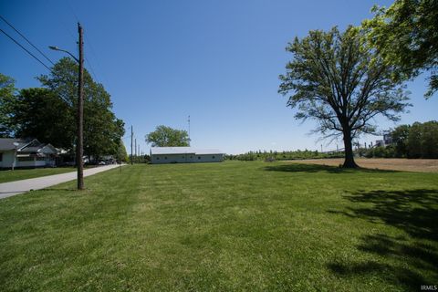 Tiny photo for 308 W Jackson Street, Edwardsport, IN 47528 (MLS # 202618442)